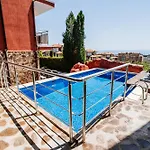 Red Iguana Ξενοδοχείο Sveti Vlas
