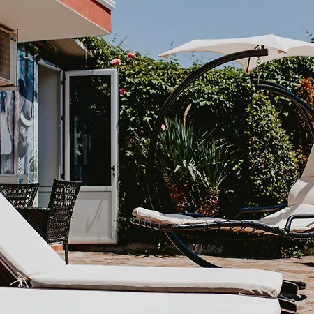 Hotel Red Iguana 3*